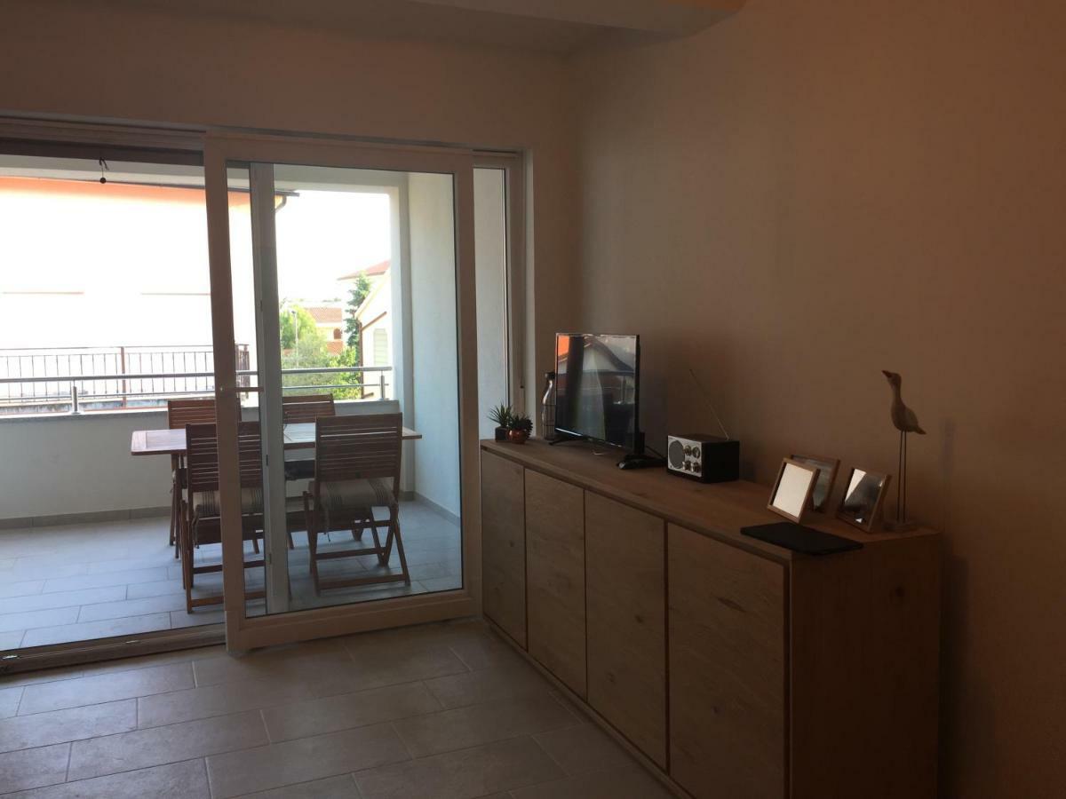 Apartman מדולין מראה חיצוני תמונה